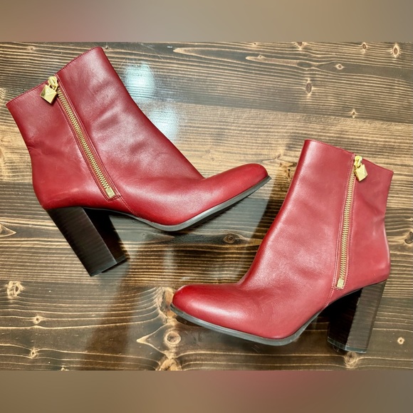 Michael Kors Red Heeled Boots - Picture 1 of 9